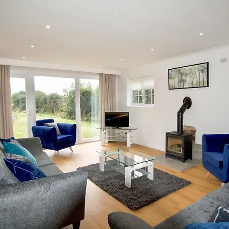 Spacious 5 Bed In The Countryside, Close To Frinton-On-Sea Kirby Cross Exterior photo