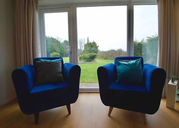 Spacious 5 Bed In The Countryside, Close To Frinton-On-Sea