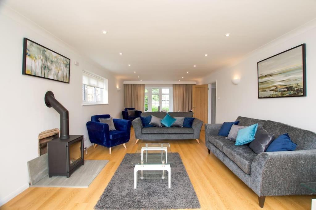 Spacious 5 Bed In The Countryside, Close To Frinton-on-sea Holiday home