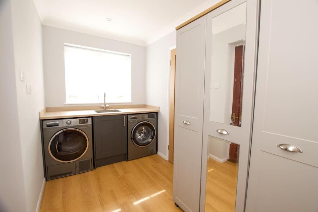 Holiday home Spacious 5 Bed In The Countryside, Close To Frinton-on-sea Kirby Cross